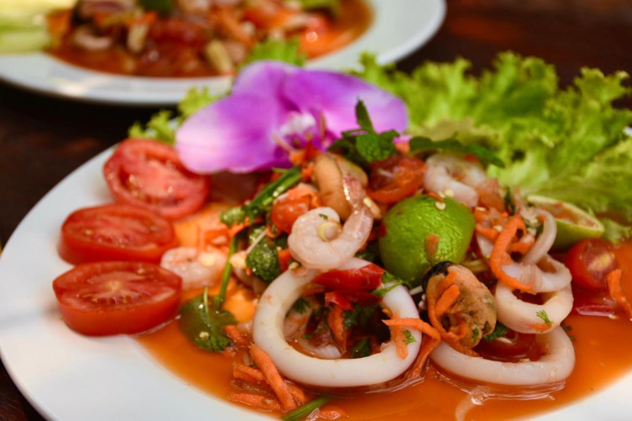 Ban Rai Jai Chaem - Spa Cafe & Homestay Ngoại thất bức ảnh